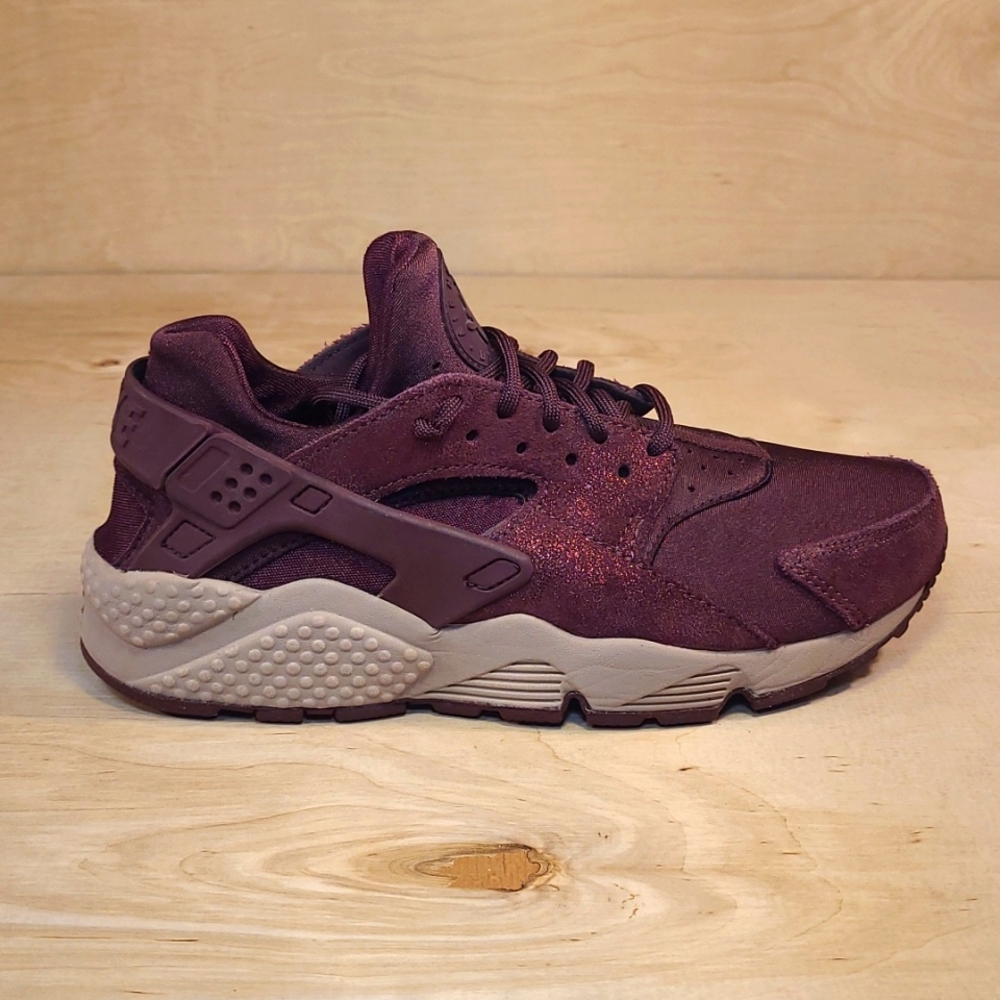 Nike Huarache Burgundy Crush Women's Athletic Shoes BV1170-600